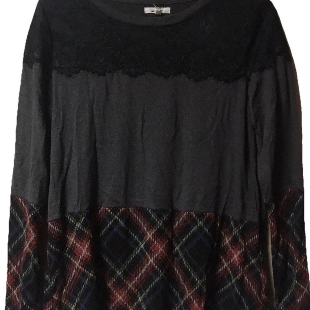 Maurice’s ~ Women’s ~  Top ~ Medium ~ Blouse ~ Black & Multicolored ~Long Sleeve